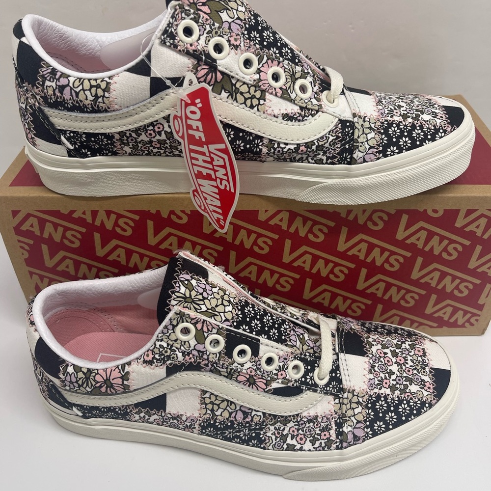 Vans WMNS Vans Old Skool
(Patchwork Floral) Marshmallow Sneakers 
VN0A38G19FY - Picture 15 of 16